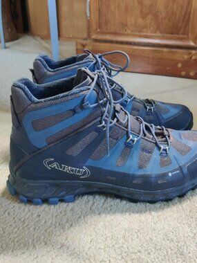 AKU Selvatica Mid Gtx Men's Size 9.5 / Women's Size 11 Hiking Boots -- EUC